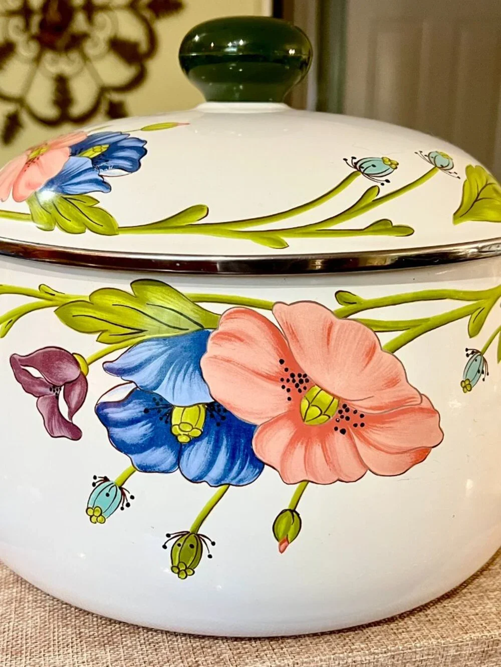 Vintage Villeroy & Boch~AMAPOLA Enamel Cookware 3 Qt. Soup/Stew/Sauce Pot W/Lid